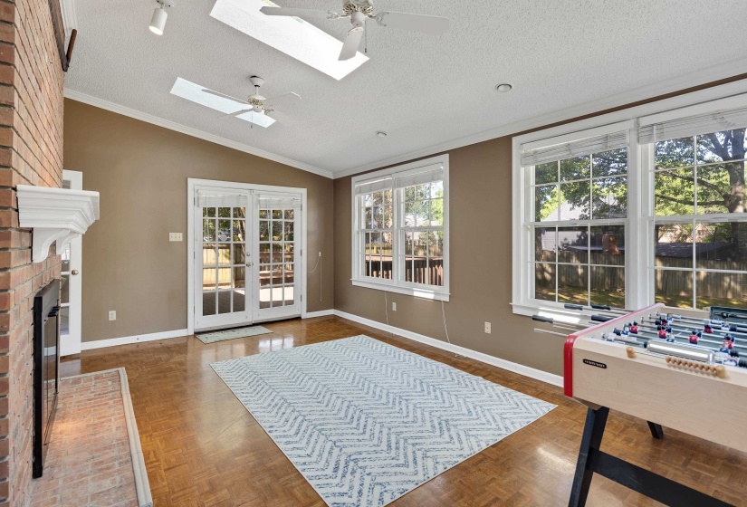 3365 STONE CREEK CV, Collierville, Tennessee 38017, 4 Bedrooms Bedrooms, 9 Rooms Rooms,2.1 BathroomsBathrooms,Residential,For Sale,STONE CREEK,10195463