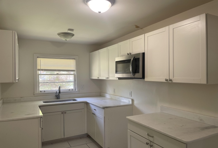 1293 CAROLYN DR, Memphis, Tennessee 38111, 3 Bedrooms Bedrooms, 7 Rooms Rooms,1.1 BathroomsBathrooms,Residential,For Sale,CAROLYN,10195514