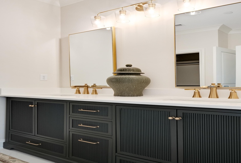 356 RIVER BRANCH DR, Collierville, Tennessee 38017, 4 Bedrooms Bedrooms, 9 Rooms Rooms,4.1 BathroomsBathrooms,Residential,For Sale,RIVER BRANCH,10195520