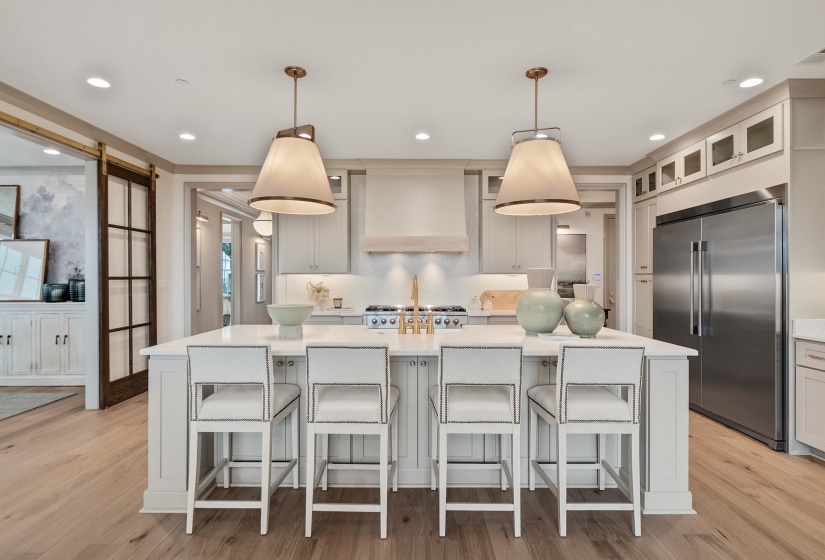 356 RIVER BRANCH DR, Collierville, Tennessee 38017, 4 Bedrooms Bedrooms, 9 Rooms Rooms,4.1 BathroomsBathrooms,Residential,For Sale,RIVER BRANCH,10195520