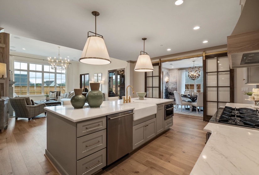 356 RIVER BRANCH DR, Collierville, Tennessee 38017, 4 Bedrooms Bedrooms, 9 Rooms Rooms,4.1 BathroomsBathrooms,Residential,For Sale,RIVER BRANCH,10195520