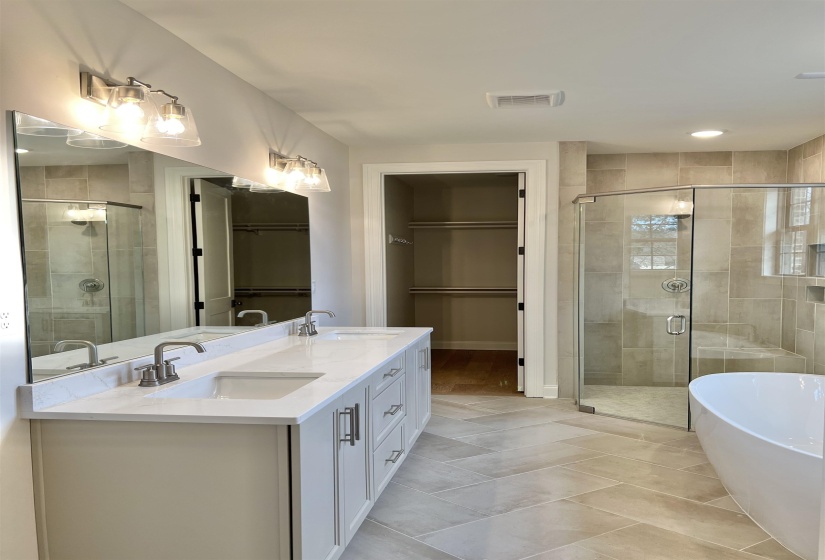 540 VALLEY FORGE LN, Rossville, Tennessee 38066, 4 Bedrooms Bedrooms, 8 Rooms Rooms,2.1 BathroomsBathrooms,Residential,For Sale,VALLEY FORGE,10195566