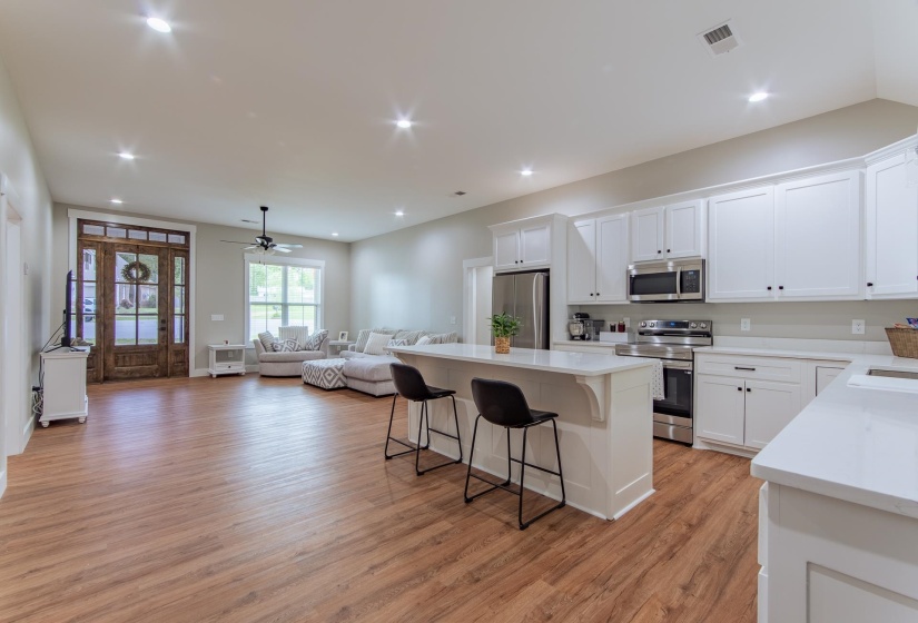 50 MELROSE CV, Savannah, Tennessee 38372, 3 Bedrooms Bedrooms, 8 Rooms Rooms,2 BathroomsBathrooms,Residential,For Sale,MELROSE,10195579