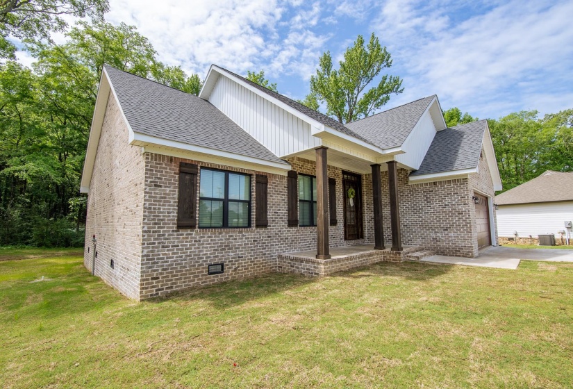 50 MELROSE CV, Savannah, Tennessee 38372, 3 Bedrooms Bedrooms, 8 Rooms Rooms,2 BathroomsBathrooms,Residential,For Sale,MELROSE,10195579