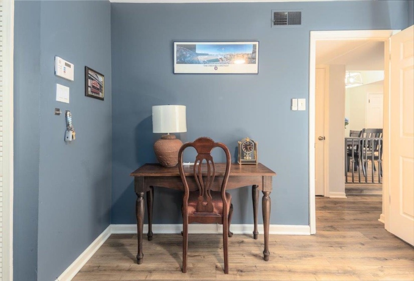 1637 SHADOW MOSS LN, Germantown, Tennessee 38138, 3 Bedrooms Bedrooms, 7 Rooms Rooms,3 BathroomsBathrooms,Residential,For Sale,SHADOW MOSS,10195674