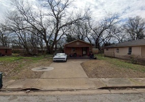 2227 CLAYTON AVE, Memphis, Tennessee 38108, 1 Bedroom Bedrooms, 3 Rooms Rooms,1 BathroomBathrooms,Residential,For Sale,CLAYTON,10195807