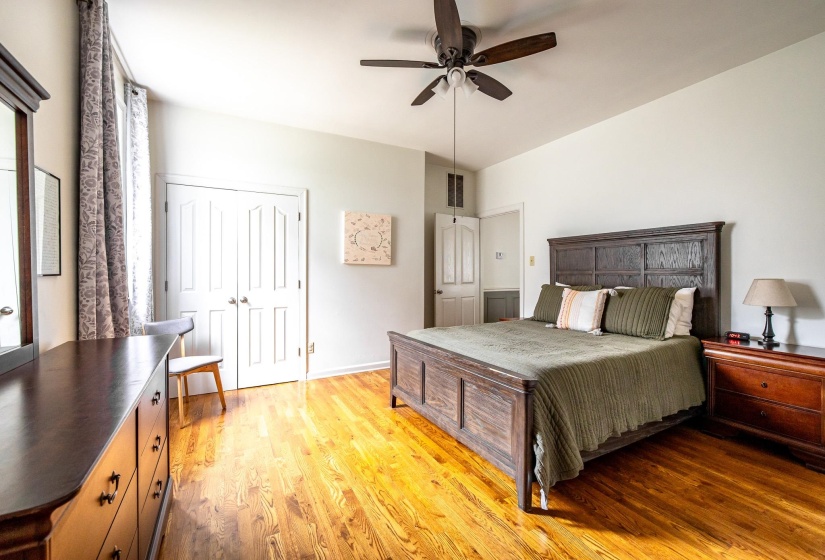 1851 WALKER AVE, Memphis, Tennessee 38114, 3 Bedrooms Bedrooms, 6 Rooms Rooms,2 BathroomsBathrooms,Residential,For Sale,WALKER,10196019