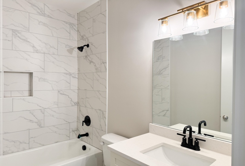 11498 SUNSPARKLER WAY, Collierville, Tennessee 38017, 4 Bedrooms Bedrooms, 8 Rooms Rooms,3 BathroomsBathrooms,Residential,For Sale,SUNSPARKLER,10196758