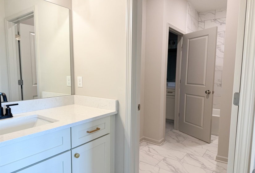 11498 SUNSPARKLER WAY, Collierville, Tennessee 38017, 4 Bedrooms Bedrooms, 8 Rooms Rooms,3 BathroomsBathrooms,Residential,For Sale,SUNSPARKLER,10196758