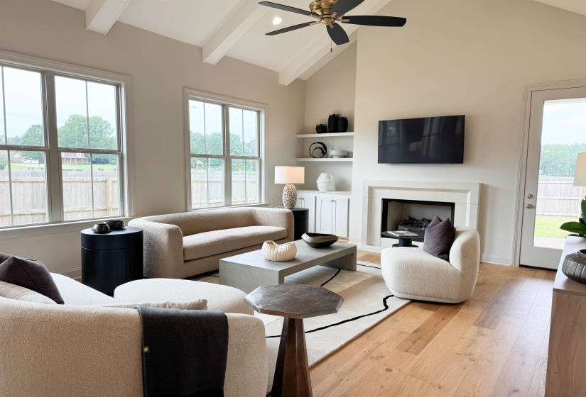 11498 SUNSPARKLER WAY, Collierville, Tennessee 38017, 4 Bedrooms Bedrooms, 8 Rooms Rooms,3 BathroomsBathrooms,Residential,For Sale,SUNSPARKLER,10196758