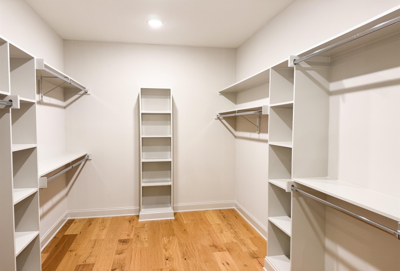 11498 SUNSPARKLER WAY, Collierville, Tennessee 38017, 4 Bedrooms Bedrooms, 8 Rooms Rooms,3 BathroomsBathrooms,Residential,For Sale,SUNSPARKLER,10196758