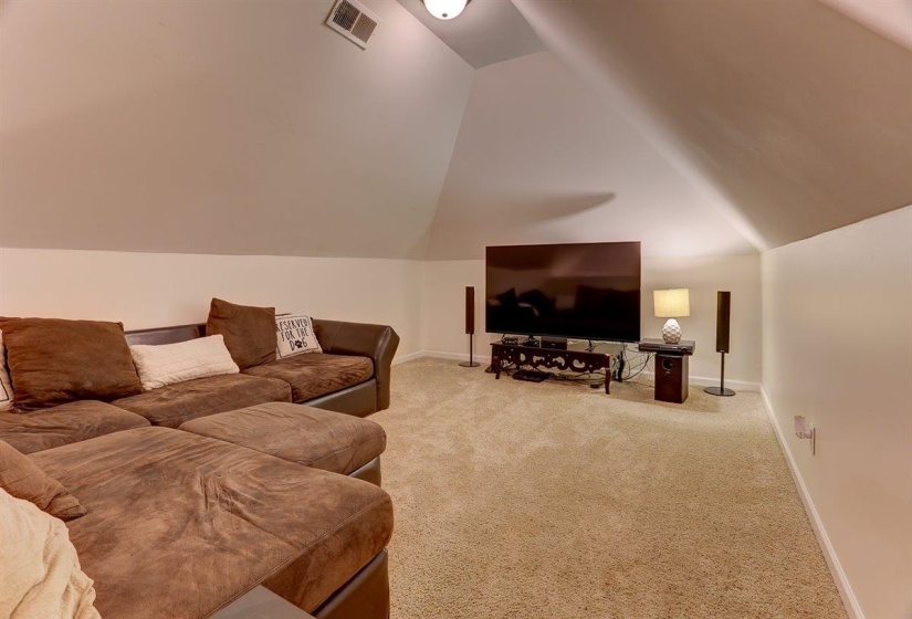100 WHITEHALL CT, Unicorp/Eads, Tennessee 38028, 5 Bedrooms Bedrooms, 16 Rooms Rooms,4.1 BathroomsBathrooms,Residential,For Sale,WHITEHALL,10196786