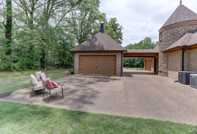 100 WHITEHALL CT, Unicorp/Eads, Tennessee 38028, 5 Bedrooms Bedrooms, 16 Rooms Rooms,4.1 BathroomsBathrooms,Residential,For Sale,WHITEHALL,10196786