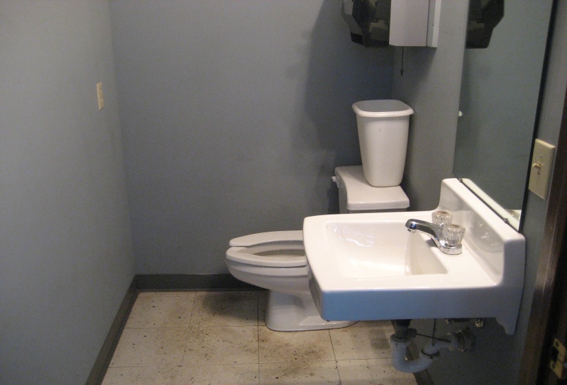 202 PERRY ST, Milledgeville, Tennessee 38359, ,Commercial/industrial,For Sale,PERRY,10197081