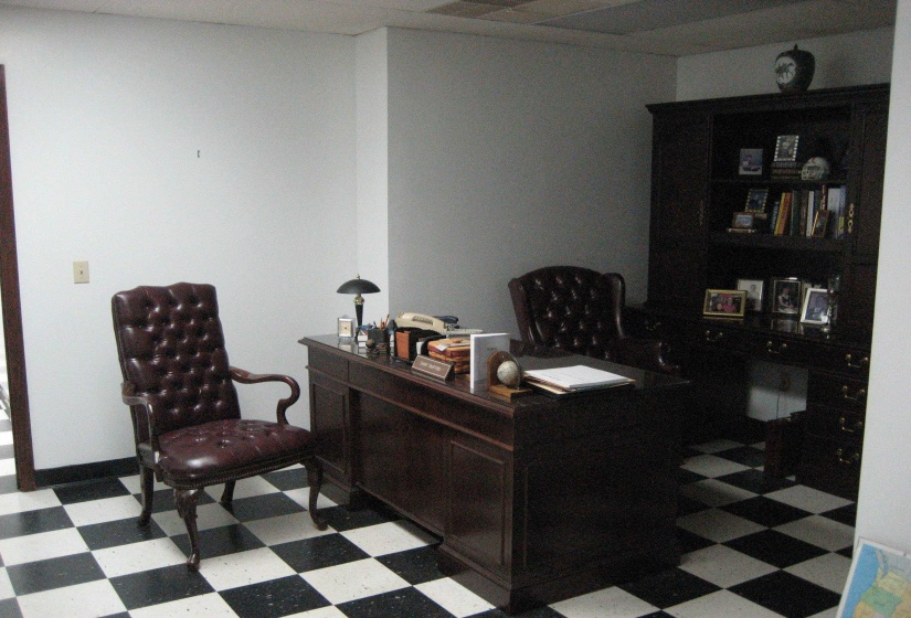 202 PERRY ST, Milledgeville, Tennessee 38359, ,Commercial/industrial,For Sale,PERRY,10197081