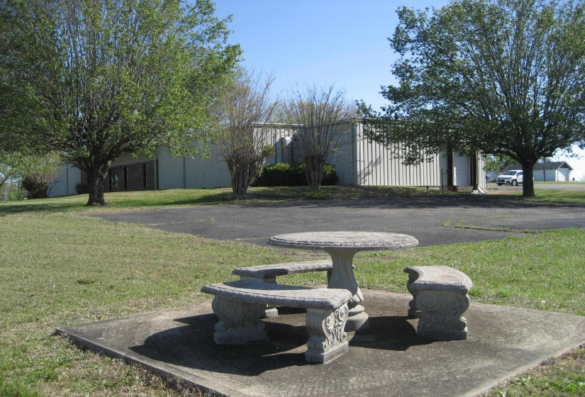 202 PERRY ST, Milledgeville, Tennessee 38359, ,Commercial/industrial,For Sale,PERRY,10197081