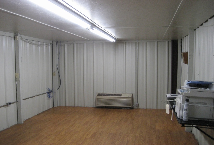 202 PERRY ST, Milledgeville, Tennessee 38359, ,Commercial/industrial,For Sale,PERRY,10197081