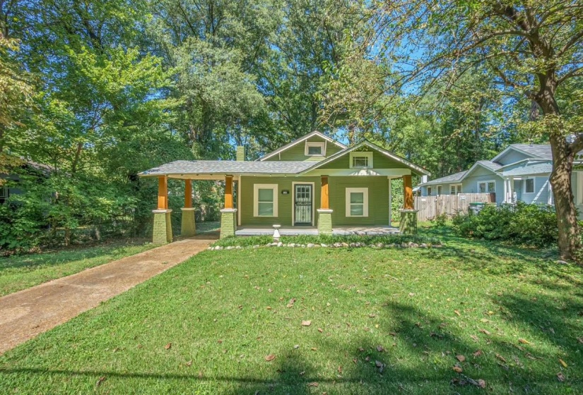 3298 SPOTTSWOOD AVE, Memphis, Tennessee 38111, 2 Bedrooms Bedrooms, 5 Rooms Rooms,1 BathroomBathrooms,Residential,For Sale,SPOTTSWOOD,10194760