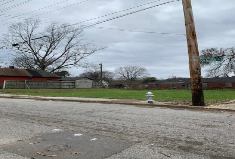 651 PARKWAY ST, Memphis, Tennessee 38106, ,Land,For Sale,PARKWAY,10176434