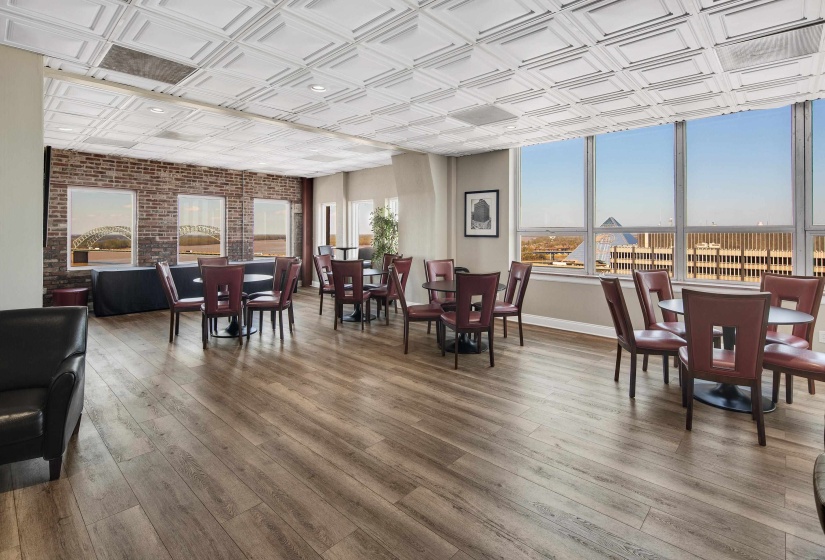 109 MAIN ST, Memphis, Tennessee 38103, 2 Bedrooms Bedrooms, 4 Rooms Rooms,2 BathroomsBathrooms,Residential,For Sale,MAIN,10197297