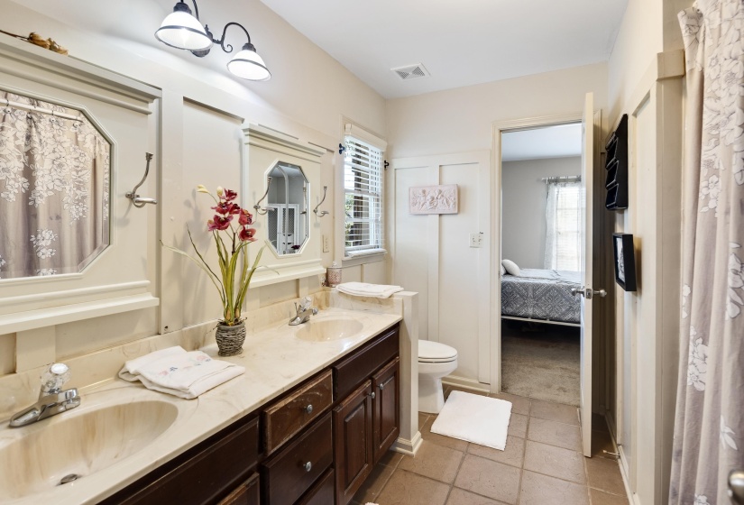 210 IVY GROVE LN, Collierville, Tennessee 38017, 5 Bedrooms Bedrooms, 11 Rooms Rooms,3.1 BathroomsBathrooms,Residential,For Sale,IVY GROVE,10192903