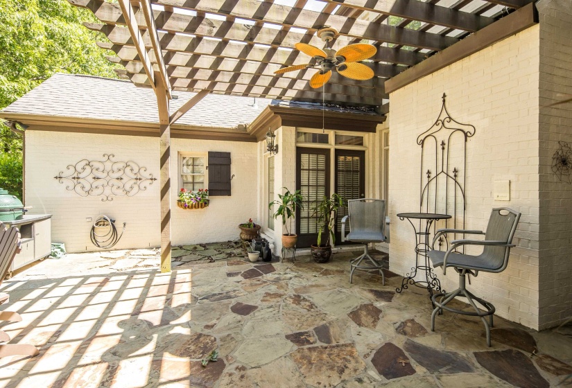 210 IVY GROVE LN, Collierville, Tennessee 38017, 5 Bedrooms Bedrooms, 11 Rooms Rooms,3.1 BathroomsBathrooms,Residential,For Sale,IVY GROVE,10192903