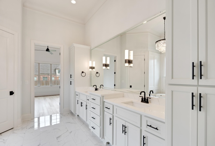 602 CEDAR SHADOWS CIR, Collierville, Tennessee 38017, 5 Bedrooms Bedrooms, 12 Rooms Rooms,4.1 BathroomsBathrooms,Residential,For Sale,CEDAR SHADOWS,10197725
