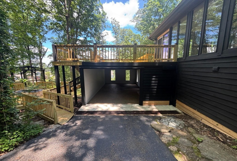 245 HOLIDAY HILLS LN, Counce, Tennessee 38326, 3 Bedrooms Bedrooms, 9 Rooms Rooms,3.1 BathroomsBathrooms,Residential,For Sale,HOLIDAY HILLS,10197863