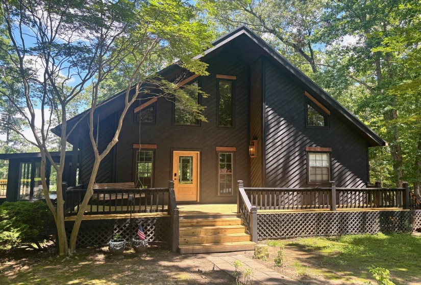 View of front view of house
