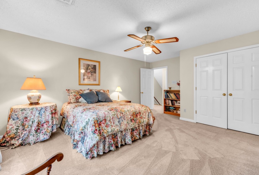 8422 POPLAR PIKE, Germantown, Tennessee 38138, 4 Bedrooms Bedrooms, 9 Rooms Rooms,3.1 BathroomsBathrooms,Residential,For Sale,POPLAR,10197894