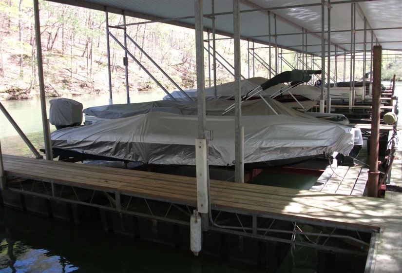 200 EAGLE VIEW LN, Cherokee, Alabama 35616, 4 Bedrooms Bedrooms, 15 Rooms Rooms,4.1 BathroomsBathrooms,Residential,For Sale,EAGLE VIEW,10197928