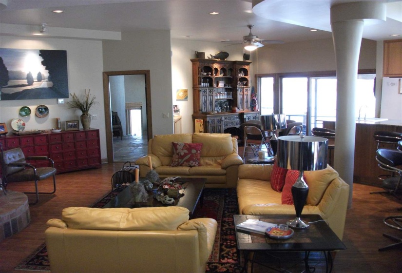 200 EAGLE VIEW LN, Cherokee, Alabama 35616, 4 Bedrooms Bedrooms, 15 Rooms Rooms,4.1 BathroomsBathrooms,Residential,For Sale,EAGLE VIEW,10197928