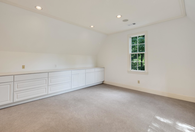 55 ST ANDREWS FWY, Memphis, Tennessee 38111, 5 Bedrooms Bedrooms, 11 Rooms Rooms,4.1 BathroomsBathrooms,Residential,For Sale,ST ANDREWS,10198074