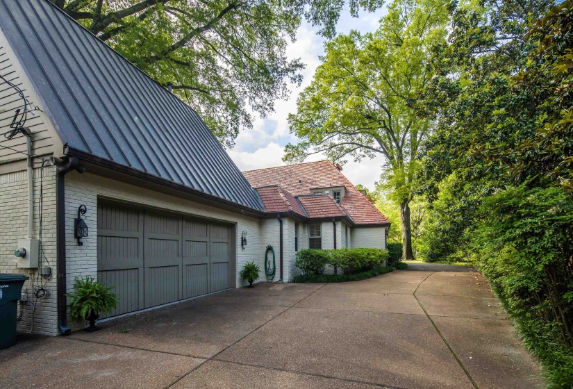 55 ST ANDREWS FWY, Memphis, Tennessee 38111, 5 Bedrooms Bedrooms, 11 Rooms Rooms,4.1 BathroomsBathrooms,Residential,For Sale,ST ANDREWS,10198074