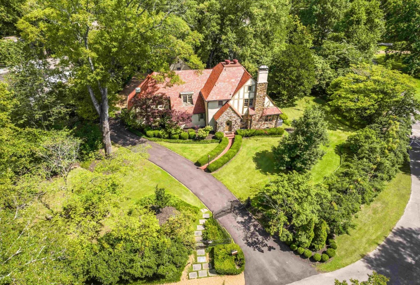 55 ST ANDREWS FWY, Memphis, Tennessee 38111, 5 Bedrooms Bedrooms, 11 Rooms Rooms,4.1 BathroomsBathrooms,Residential,For Sale,ST ANDREWS,10198074