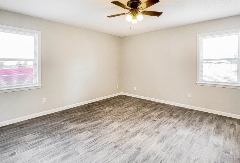 4290 PARK FOREST DR, Memphis, Tennessee 38141, 3 Bedrooms Bedrooms, 5 Rooms Rooms,2 BathroomsBathrooms,Rental Properties,For Sale,PARK FOREST,10198401