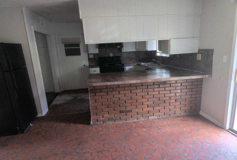 4915 FOXHALL CV, Memphis, Tennessee 38118, 5 Bedroom Bedrooms, 9 Room Rooms,3.1 BathroomBathrooms,Residential,For Sale,FOXHALL,0,10198893