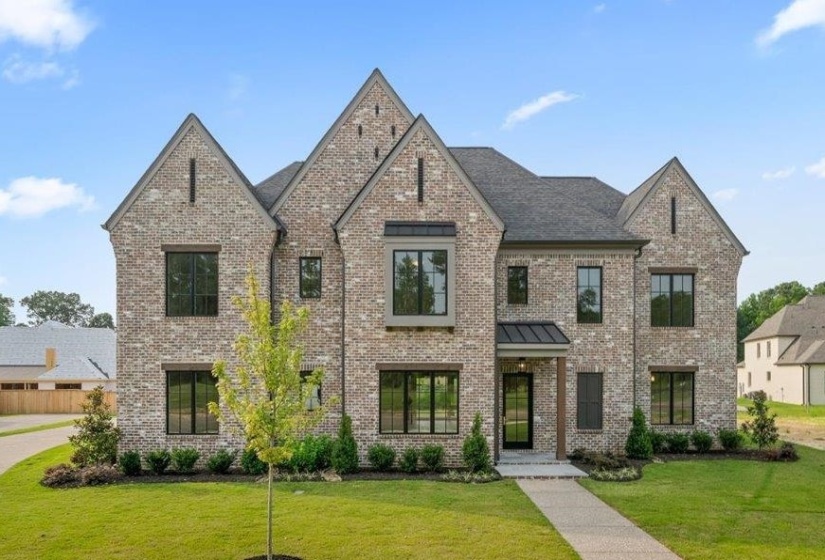 9170 OLD GREEN LN, Germantown, Tennessee 38138, 5 Bedrooms Bedrooms, 6 Rooms Rooms,5.1 BathroomsBathrooms,Residential,For Sale,OLD GREEN,10188677