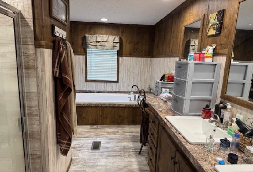 4216 SANDY FLATT RD, Bethel Springs, Tennessee 38315, 4 Bedroom Bedrooms, 7 Room Rooms,3 BathroomBathrooms,Residential,For Sale,SANDY FLATT,0,10198990