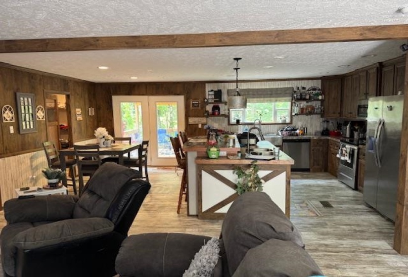 4216 SANDY FLATT RD, Bethel Springs, Tennessee 38315, 4 Bedroom Bedrooms, 7 Room Rooms,3 BathroomBathrooms,Residential,For Sale,SANDY FLATT,0,10198990