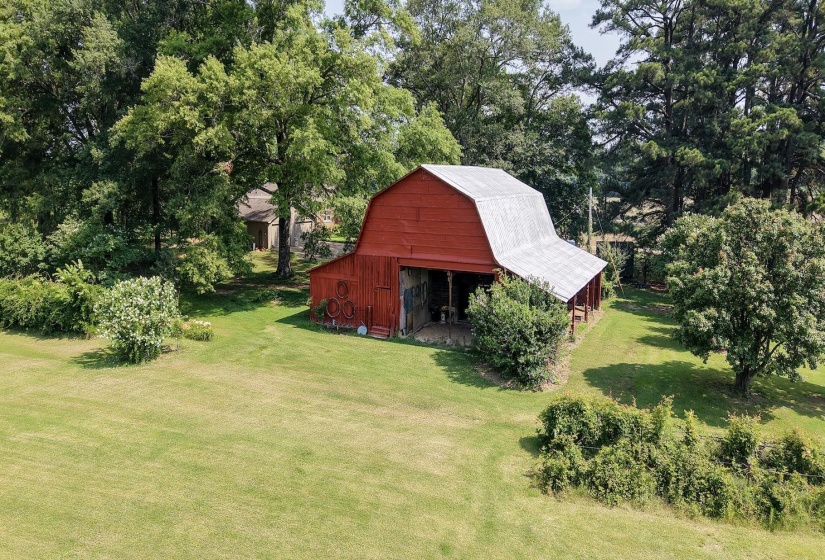 5605 88 HWY, Halls, Tennessee 38040-6103, 4 Bedrooms Bedrooms, 6 Rooms Rooms,3 BathroomsBathrooms,Residential,For Sale,88,10199130