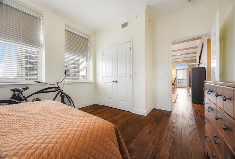 127 MADISON AVE, Memphis, Tennessee 38103, 2 Bedroom Bedrooms, 6 Room Rooms,2 BathroomBathrooms,Residential,For Sale,MADISON,0,10199280