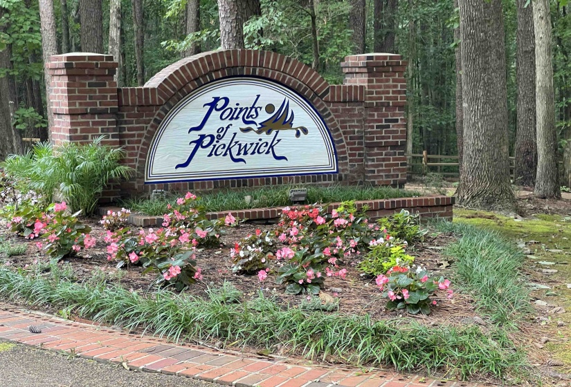 60 POINT GRAND BLF, Savannah, Tennessee 38372, 5 Bedrooms Bedrooms, 11 Rooms Rooms,3.1 BathroomsBathrooms,Residential,For Sale,POINT GRAND,10188630