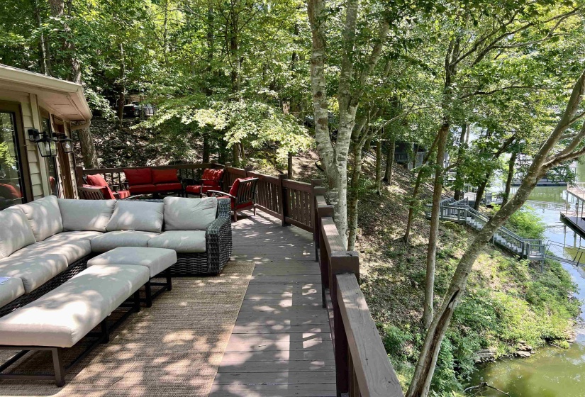 60 POINT GRAND BLF, Savannah, Tennessee 38372, 5 Bedrooms Bedrooms, 11 Rooms Rooms,3.1 BathroomsBathrooms,Residential,For Sale,POINT GRAND,10188630