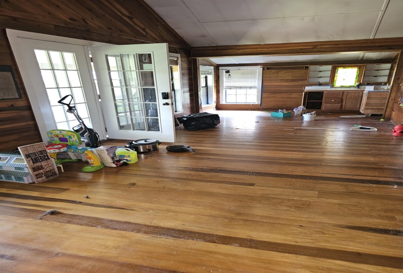1310 HARALSON ST, Brownsville, Tennessee 38012-2443, 4 Bedrooms Bedrooms, 8 Rooms Rooms,3.1 BathroomsBathrooms,Residential,For Sale,HARALSON,10199579