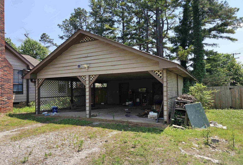 1310 HARALSON ST, Brownsville, Tennessee 38012-2443, 4 Bedrooms Bedrooms, 8 Rooms Rooms,3.1 BathroomsBathrooms,Residential,For Sale,HARALSON,10199579