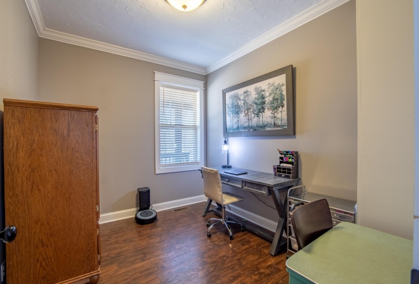 865 SYLVAN DR, Savannah, Tennessee 38372, 5 Bedrooms Bedrooms, 12 Rooms Rooms,2.1 BathroomsBathrooms,Residential,For Sale,SYLVAN,10188737