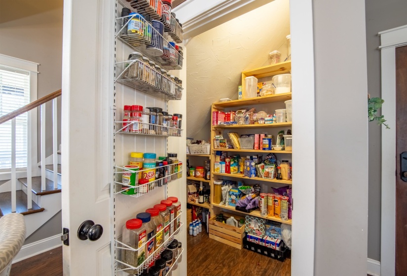 865 SYLVAN DR, Savannah, Tennessee 38372, 5 Bedrooms Bedrooms, 12 Rooms Rooms,2.1 BathroomsBathrooms,Residential,For Sale,SYLVAN,10188737