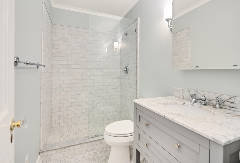 3553 OAKLEY AVE, Memphis, Tennessee 38111, 3 Bedrooms Bedrooms, 7 Rooms Rooms,2 BathroomsBathrooms,Residential,For Sale,OAKLEY,10194729