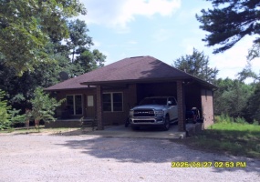 5365 SARDIS DR, Hickory Valley, Tennessee 38068, 3 Bedrooms Bedrooms, 6 Rooms Rooms,2 BathroomsBathrooms,Residential,For Sale,SARDIS,10200144